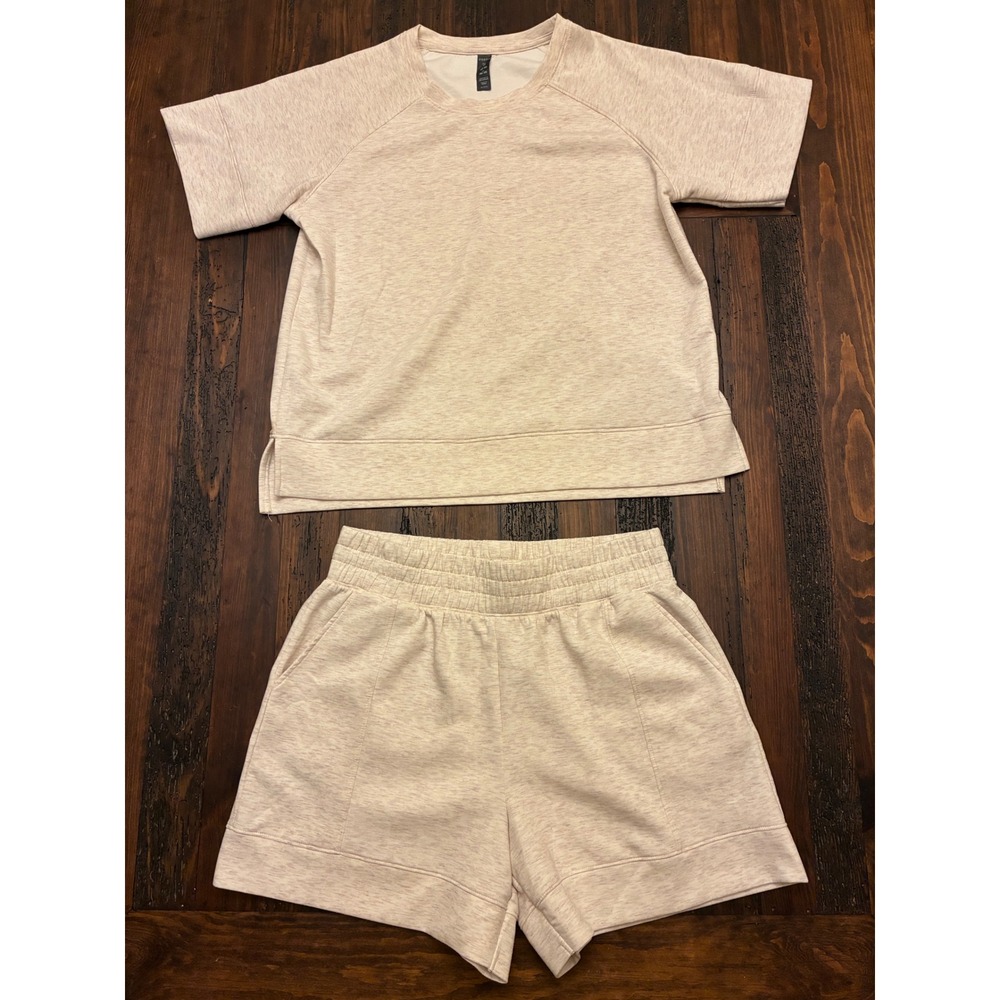 Zobha Cream Coordinated 2Pc Set Short Sleeve Shirt Shorts Women's Size XL Cozy